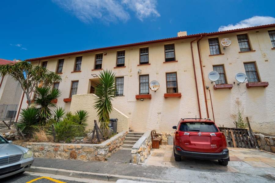 2 Bedroom Property for Sale in Kalk Bay Western Cape